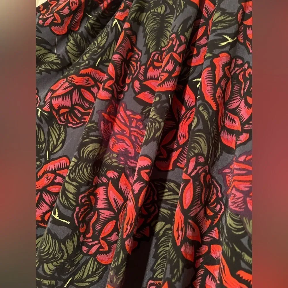NWT Lularoe Madison Skirt - Roses